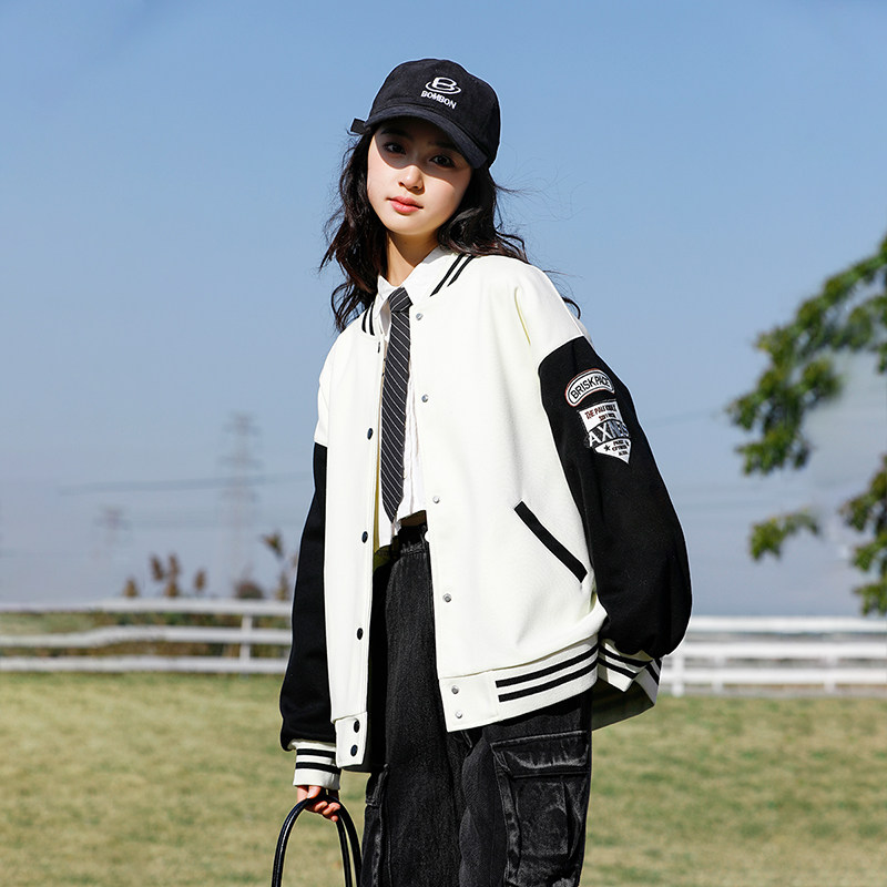 女童春款休闲外套2026新款洋气女大童春秋韩版连帽字母刺绣棒球服