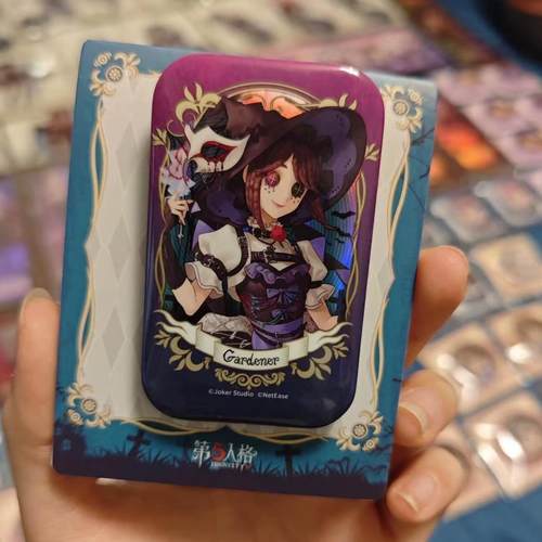 第五人格音乐会周边约瑟夫园丁红夫人方形吧唧绝美谷子收藏送朋友