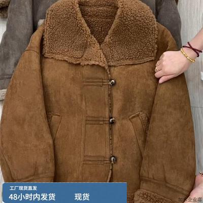 独特漂亮的初冬棕色短款皮毛一体小香风加厚羊羔毛夹克外套女冬季