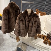奶霜兔兔 夹革工艺立领獭兔皮草女冬新款 气质显瘦兔毛外套