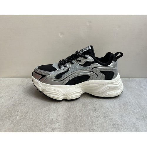 贵人鸟2025冬季新款女子全皮面短绒增高底保暖时尚休闲M255748