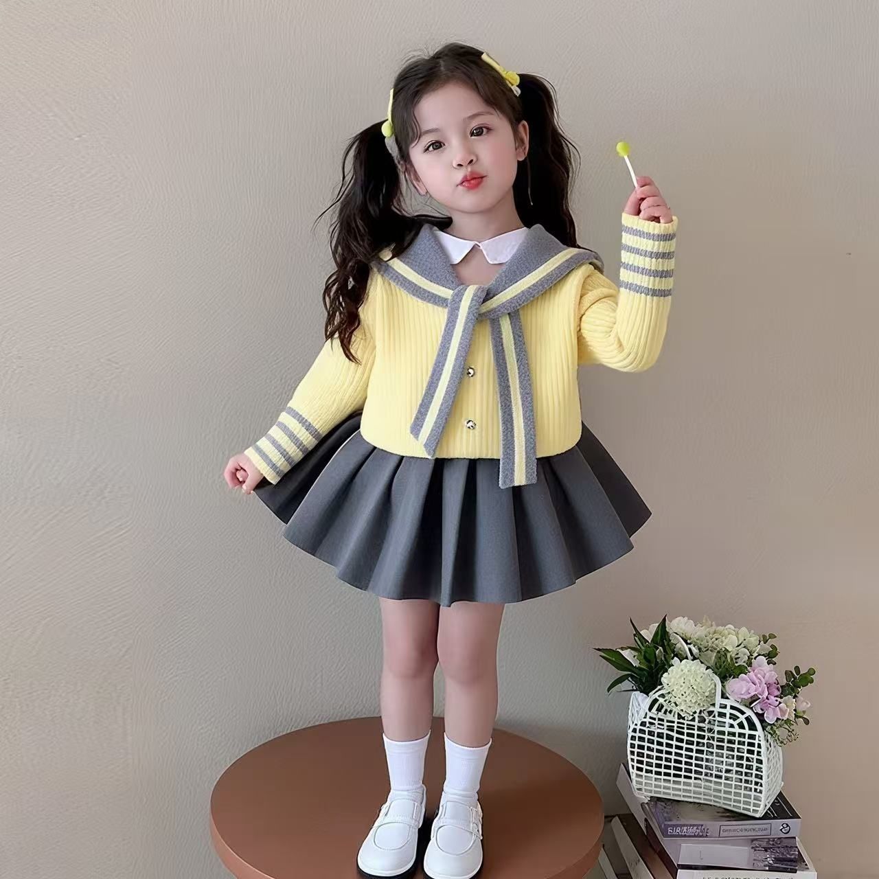 正品亲子女童秋冬季百褶裙两件套