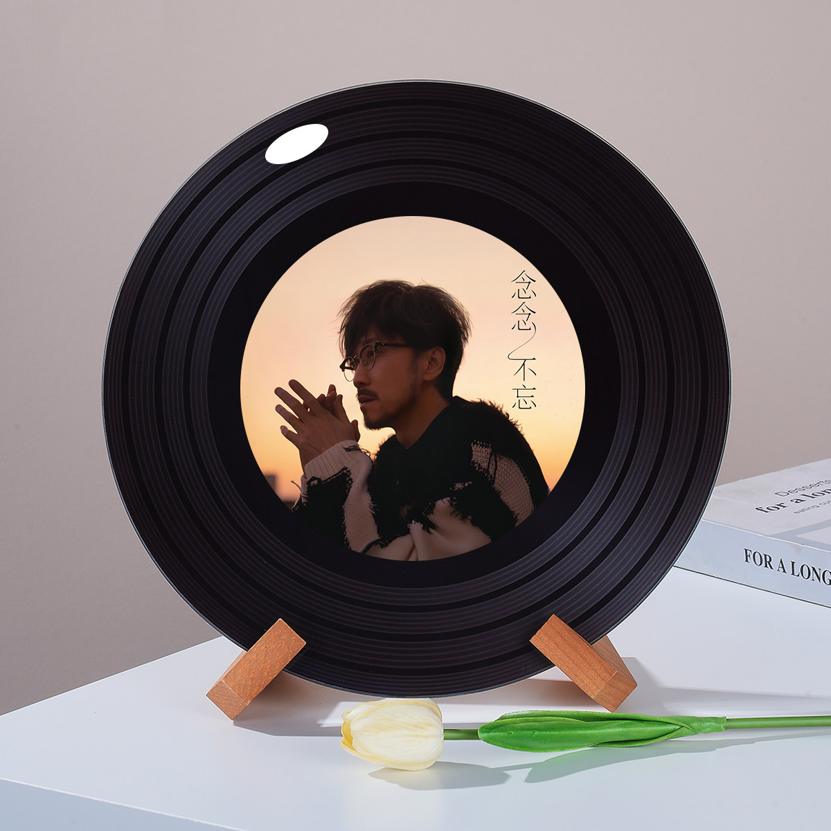 小刚周传雄高档玻璃黑胶唱片桌面摆件杂志架电视柜摆件生日礼物图片