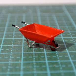 1:64手推独轮车镐锹刷子车模型工地施工场景配件缩微道具拍照摆件