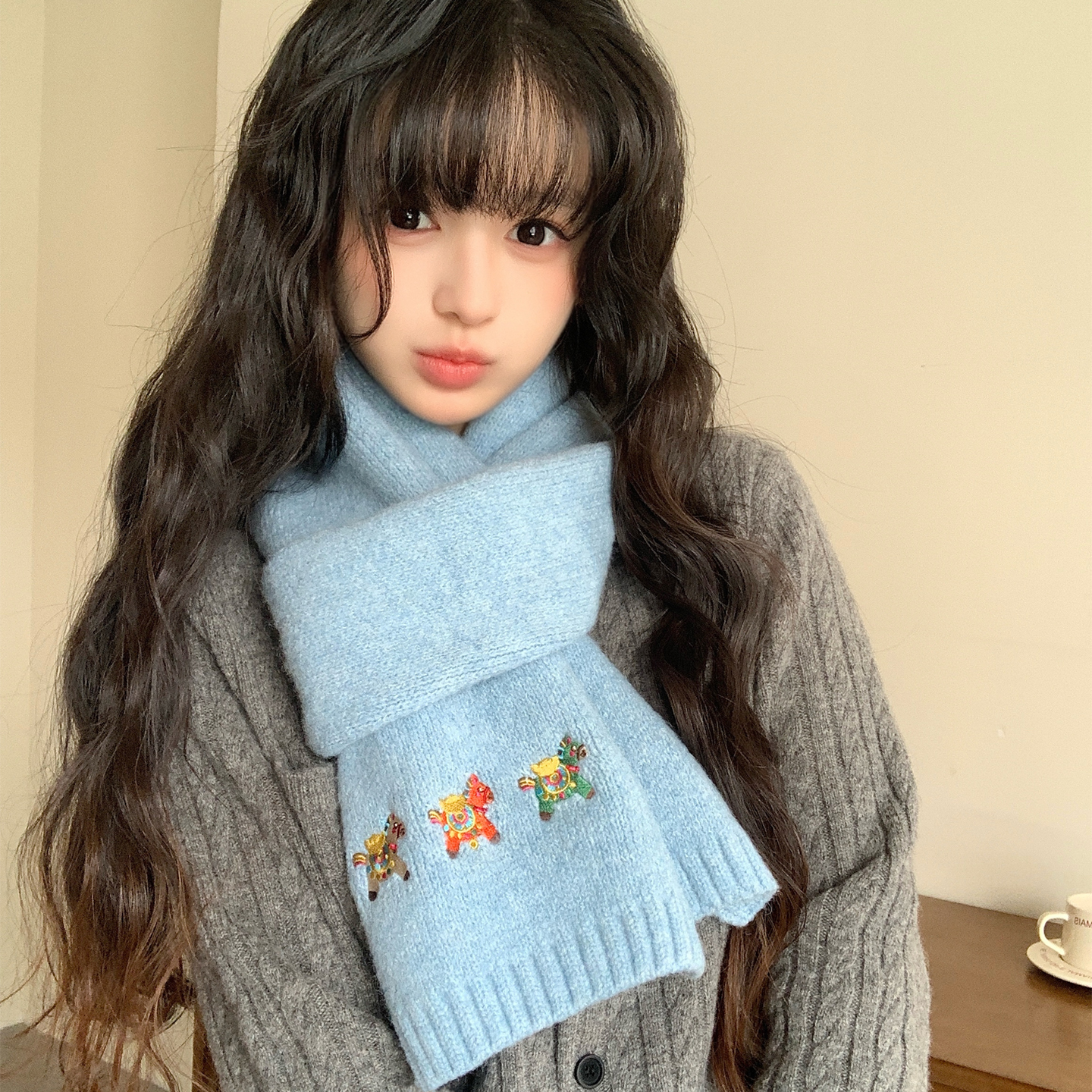 蓝色小马刺绣围巾女冬季2025新款针织毛线韩系氛围感可爱保暖围脖