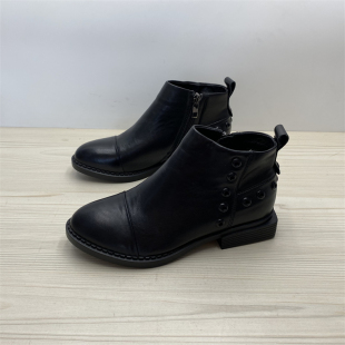 断码撤柜头层牛皮小短靴女2023新款春秋平底切尔西靴马丁靴单鞋子