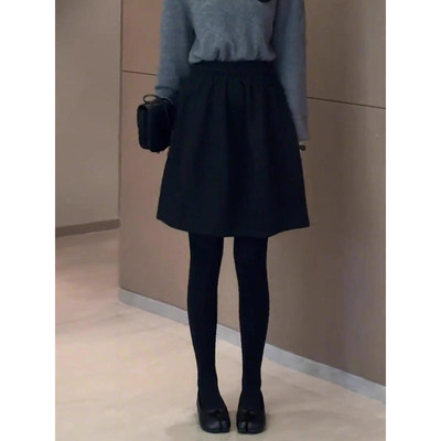 黑色防走光松紧腰花苞裙