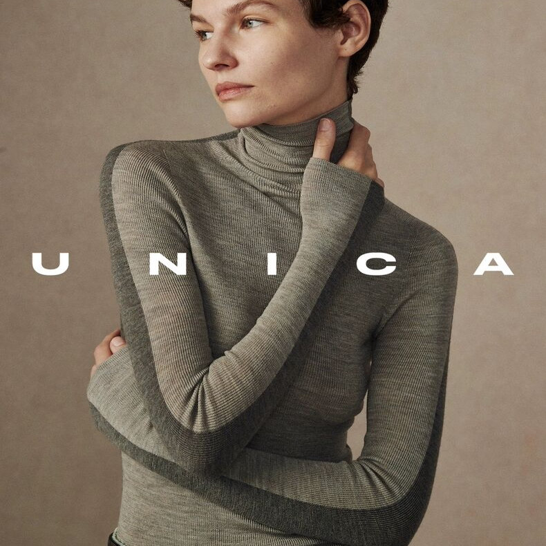 两穿撞色修身高领羊毛衫女