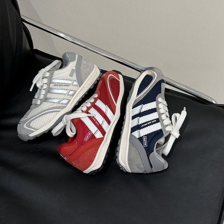 2025秋季新款儿童阿甘鞋韩版中大童运动鞋男女童软底透气跑步鞋