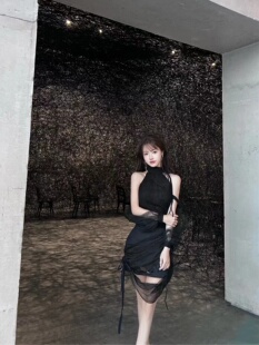 Chen PARTOU 羊毛上衣 黑色纱袖 Jagee