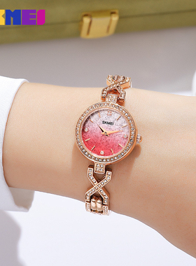 时刻美时尚镶钻炫彩星空女腕表电商热卖女学生钢手链衣服搭子