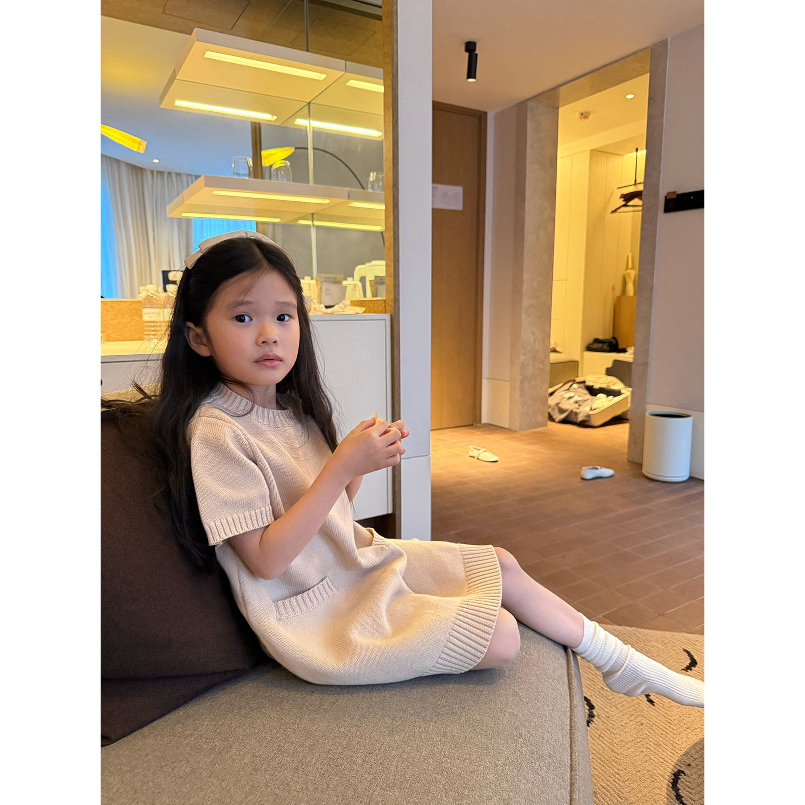 MOMENTHOME莱宝童装奶杏色圆领短袖口袋棉质针织连衣裙女童春季