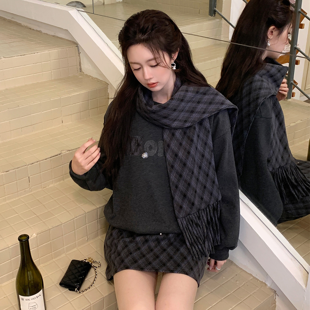 Ciobbur字母卫衣格纹半裙围巾