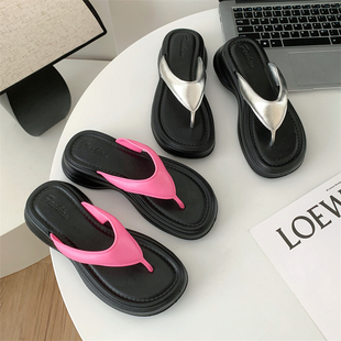 2024新款 网红厚底人字拖鞋 女夏外穿夹脚趾凉鞋 防滑EVA增高凉拖鞋