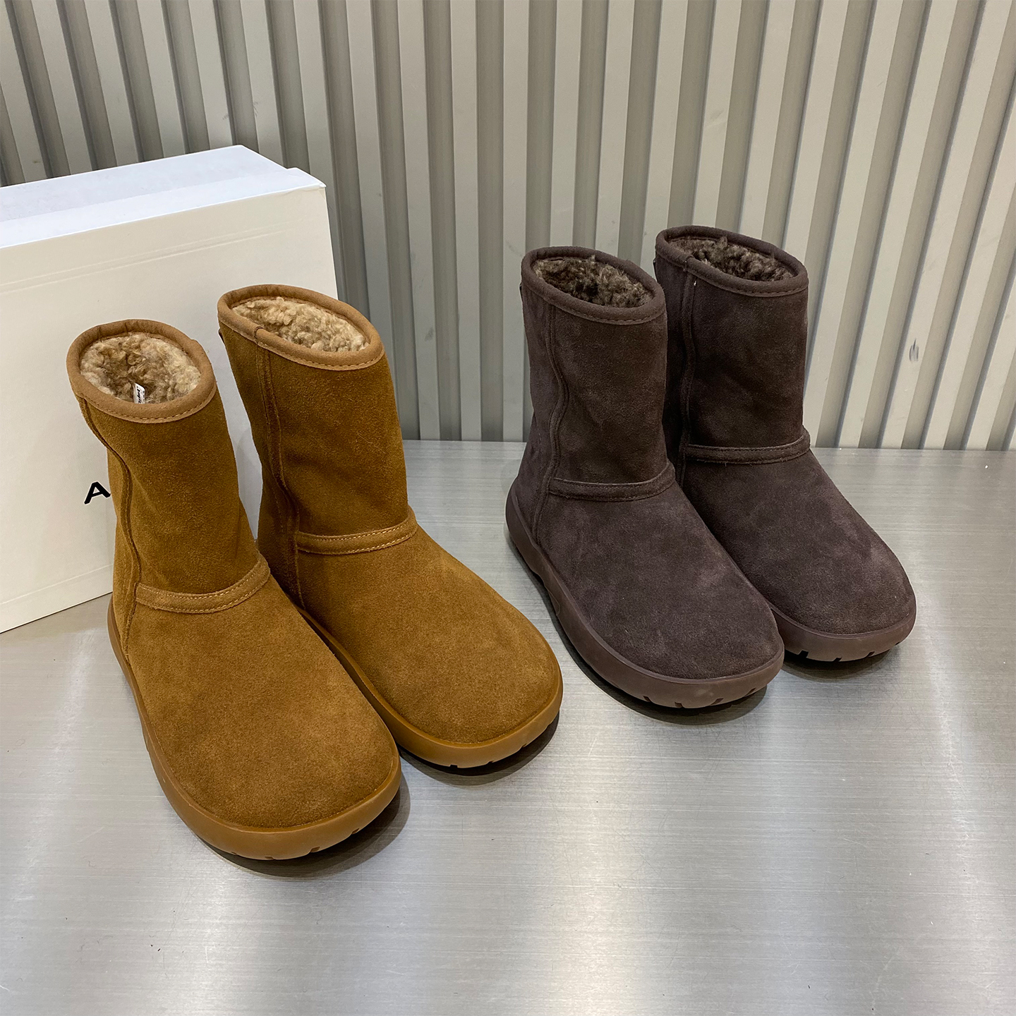 2025冬季新款雪地靴艾模儿加绒加厚保暖短筒靴时尚防滑耐磨