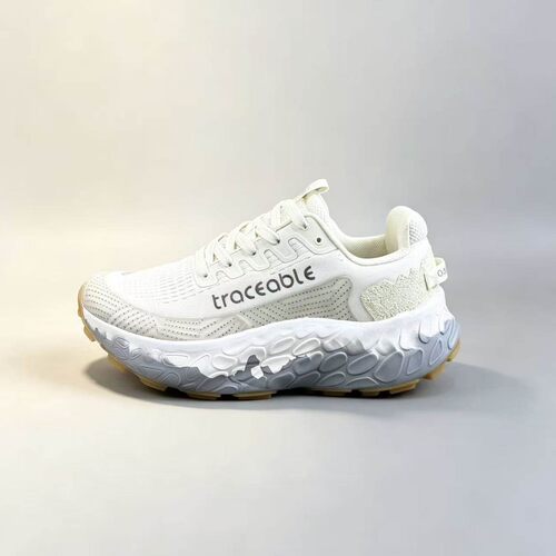 加拿大traceable透气越野跑鞋