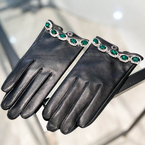 进口小羊皮手套女士真皮宝石加绒保暖薄款开车短款加长秋冬