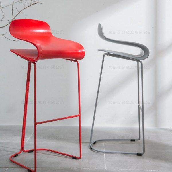 铁艺吧台椅北欧现简约吧椅悬空创意欧式脚凳酒吧椅前台椅吧凳,商业/办公家具,酒吧凳,淘宝优惠券,粉丝福利购,淘宝优惠卷