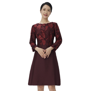玫而美连衣裙修身收腰圆领九分袖蕾丝绣花气质婚庆春秋婆婆中长裙