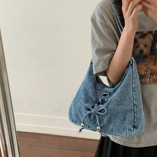 潮流纯色单肩包简约休闲通勤包