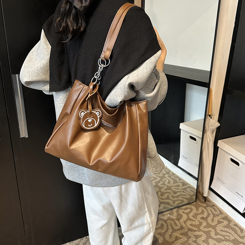 高级感复古通勤大容量托特包包女2025新款秋冬超火时尚单肩手提包