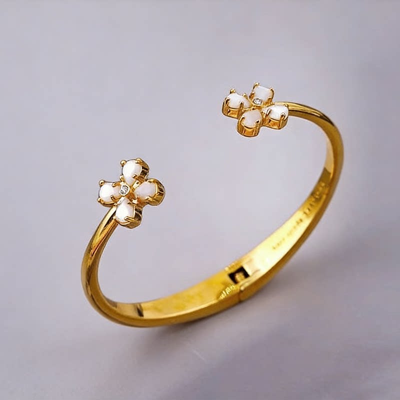 设计感时尚花朵造型四叶草手镯女开口式手环简约百搭时尚潮流个性
