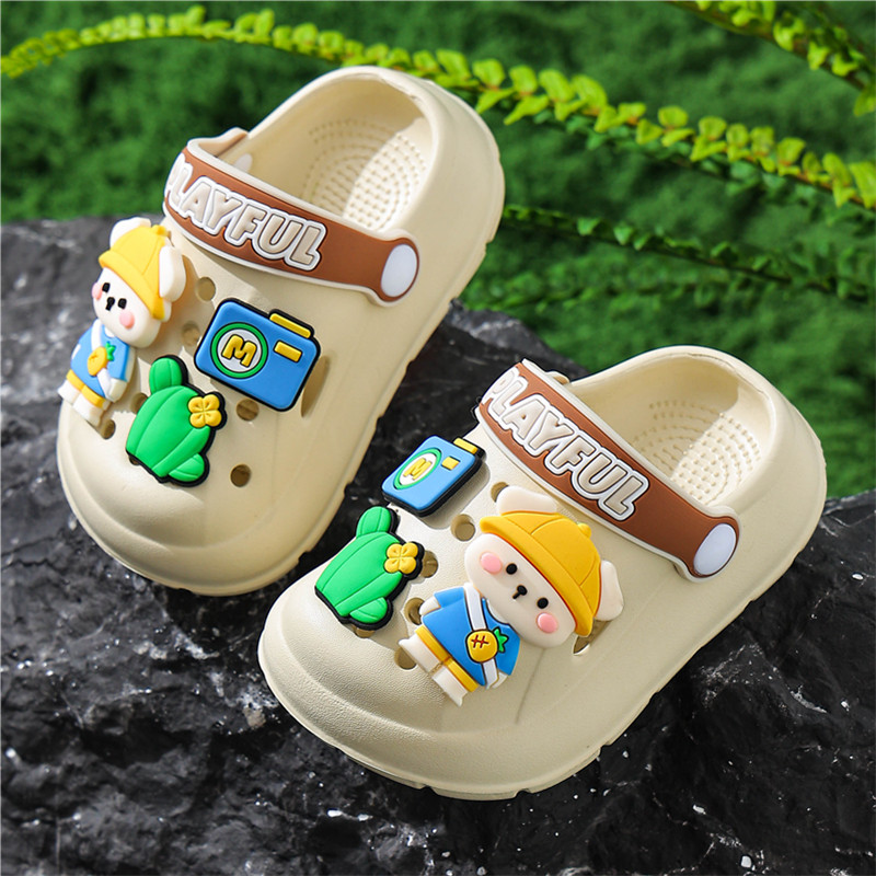 儿童凉拖鞋夏季卡通男童软底防滑中小童洗澡宝宝包头小男孩洞洞鞋