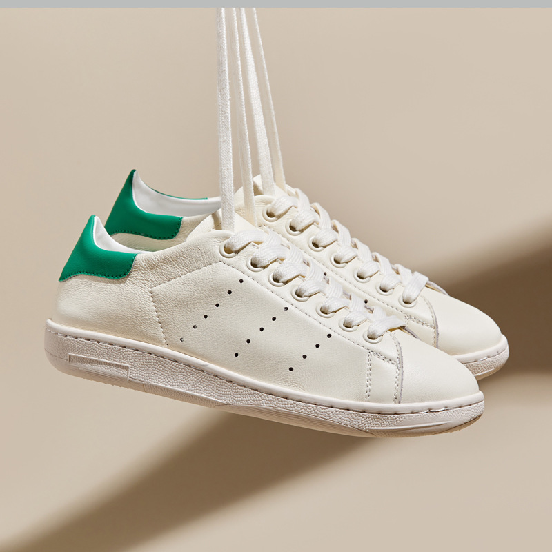 男女同款2025新款经典小白鞋软皮软底百搭平底鞋休闲阿甘大码单鞋