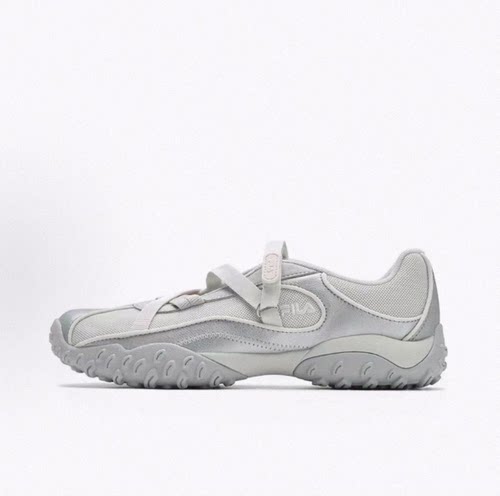 FILA斐乐 PEBBLE SANDAL芭蕾鞋  溯溪鞋 女款
