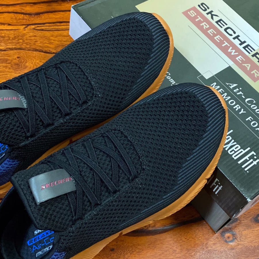 【攀登】 Skechers/斯凯奇 跑步鞋 圆头 低帮 黑色 平跟 防滑透气