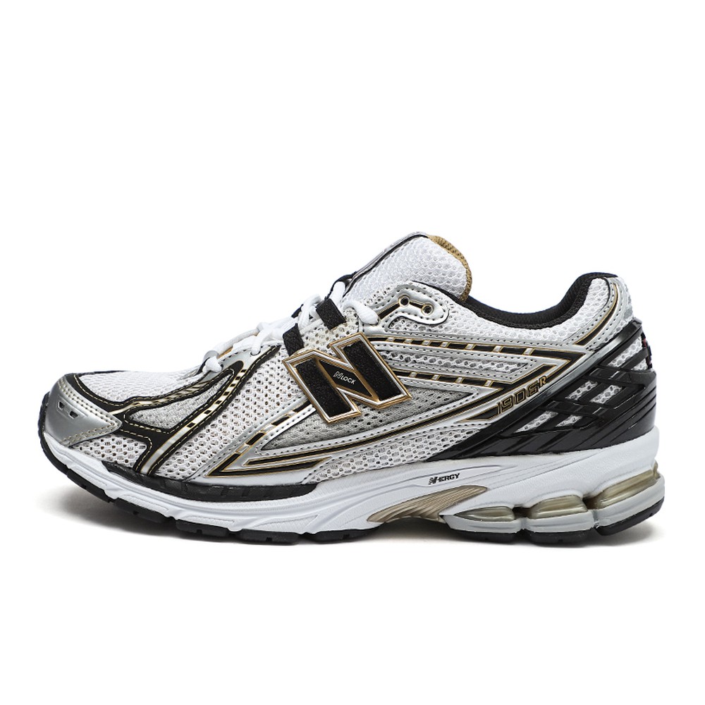 【攀登】 New Balance 跑步鞋 圆头 男女通用 织物人造革 白色