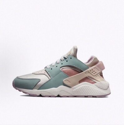 Nike Air Huarache One Mile Social Club 低帮跑步鞋 女款