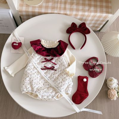 女宝宝婴幼儿衣服秋冬高级周岁丝绒波点蝴蝶结加绒加厚包屁