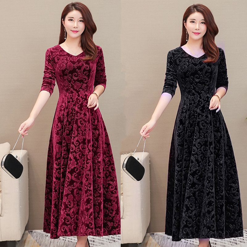 金丝绒V领连衣裙2023春季新款长裙压花长袖女气质修身显瘦大摆裙