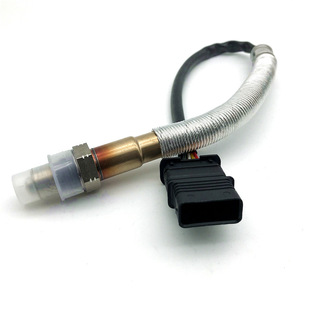 0258027015 适用宝马5系X6F07F10F11F18前氧传感器11787596908