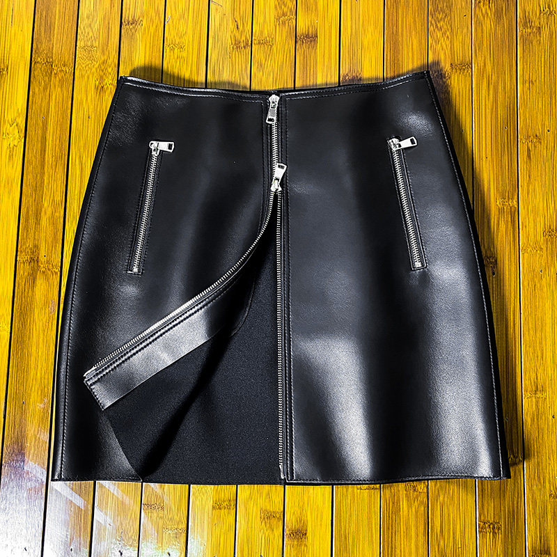 小黑裙真皮a字半身裙女黑色短裙遮肚子半裙绵羊皮裙子秋冬小个子