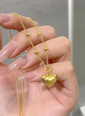 拉丝爱心项链2025新款古法金色拉丝心形锁骨链