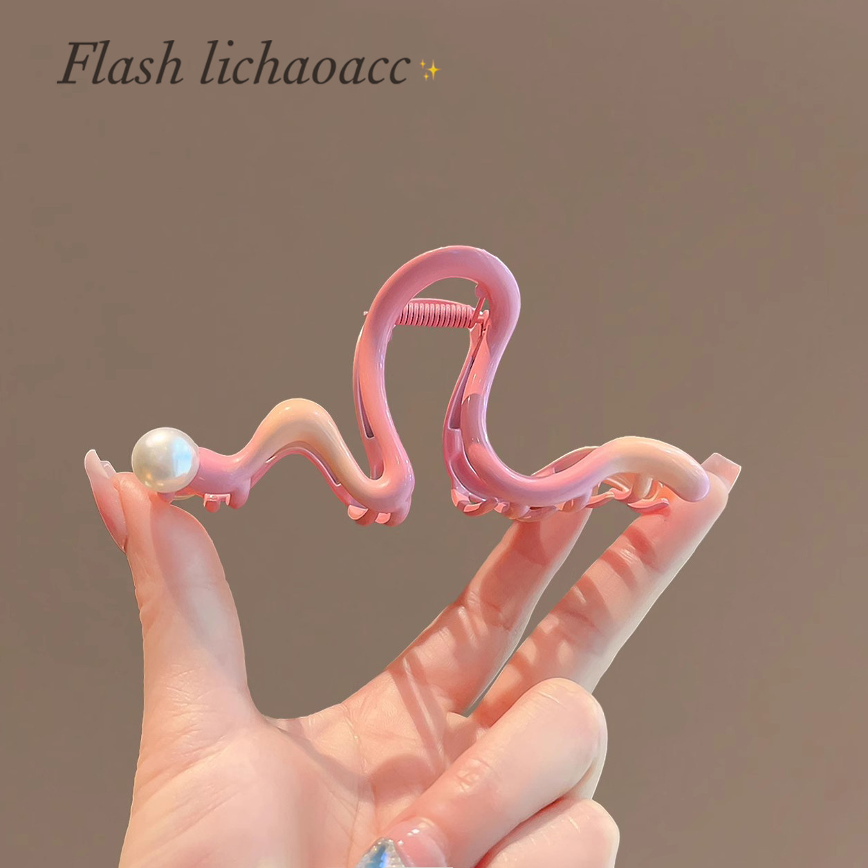 渐变粉y2k多巴胺蝴蝶发抓夹女2024新款感发夹气质网红鲨鱼夹