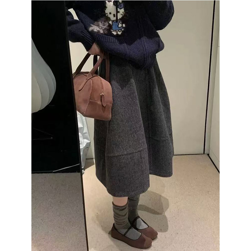 深灰色毛呢半身裙女秋冬2026新款a字伞裙中长款蓬蓬泡泡花苞裙子