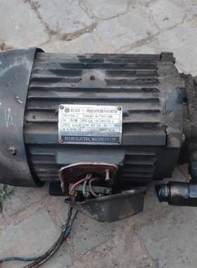 议价油站油泵2.2KW电机  VP-30-FA3油泵头，邮，