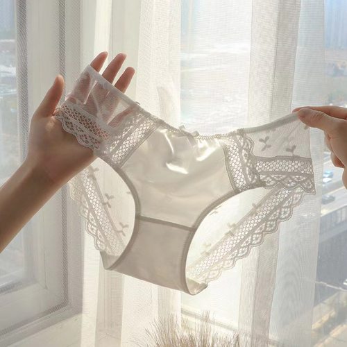2025新款柔软亲肤蕾丝性感内裤女甜美唯美缎面网纱透明低腰三角裤