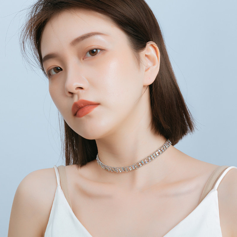 高级感满钻颈链女短款项链气质精致镶嵌圆珠链新娘宴会彩钻锁骨链