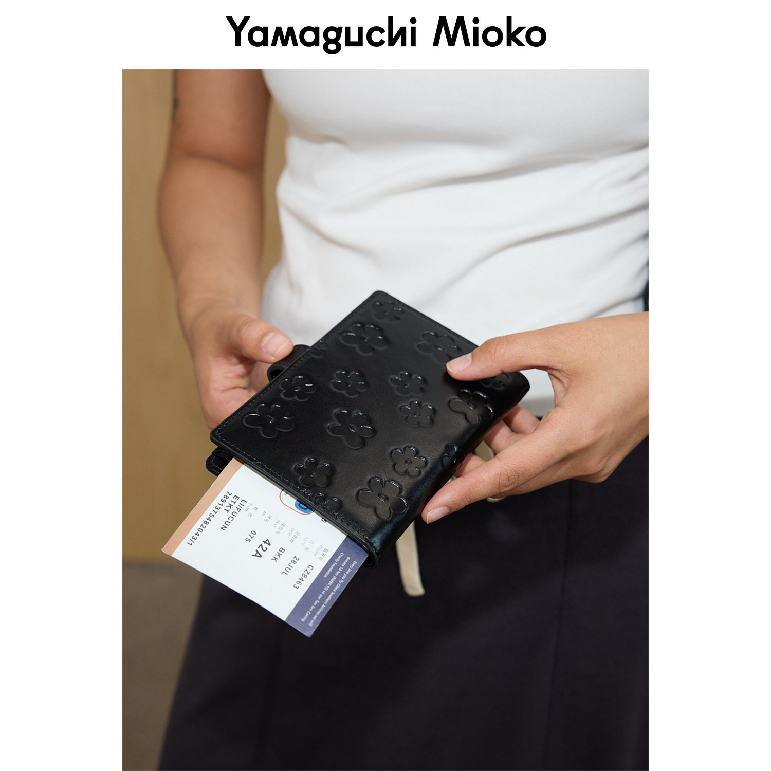 山口美袋 新款旅行护照夹！小花手工日韩系貌美的真皮护照夹钱包