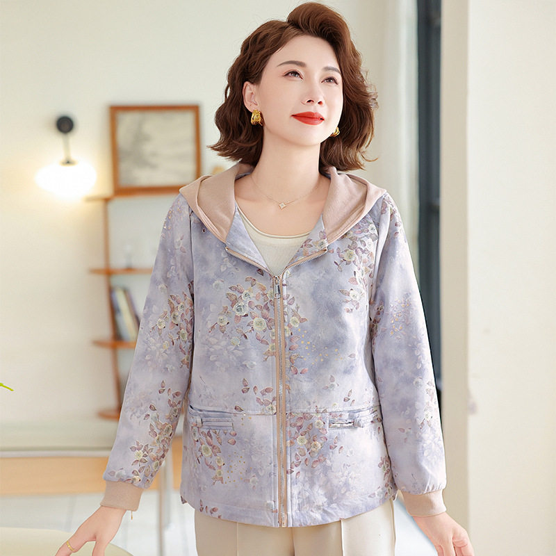 恒源祥今年流行的妈妈上衣秋季时尚外套短款中老年女春秋装连帽卫,女装/女士精品,中老年女装,淘宝优惠券,粉丝福利购,淘宝优惠卷