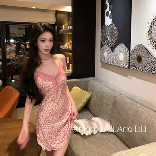 涞觅西诗 粉红小豹 豹纹冰丝性感吊带睡裙带胸垫夏季家居服睡衣女