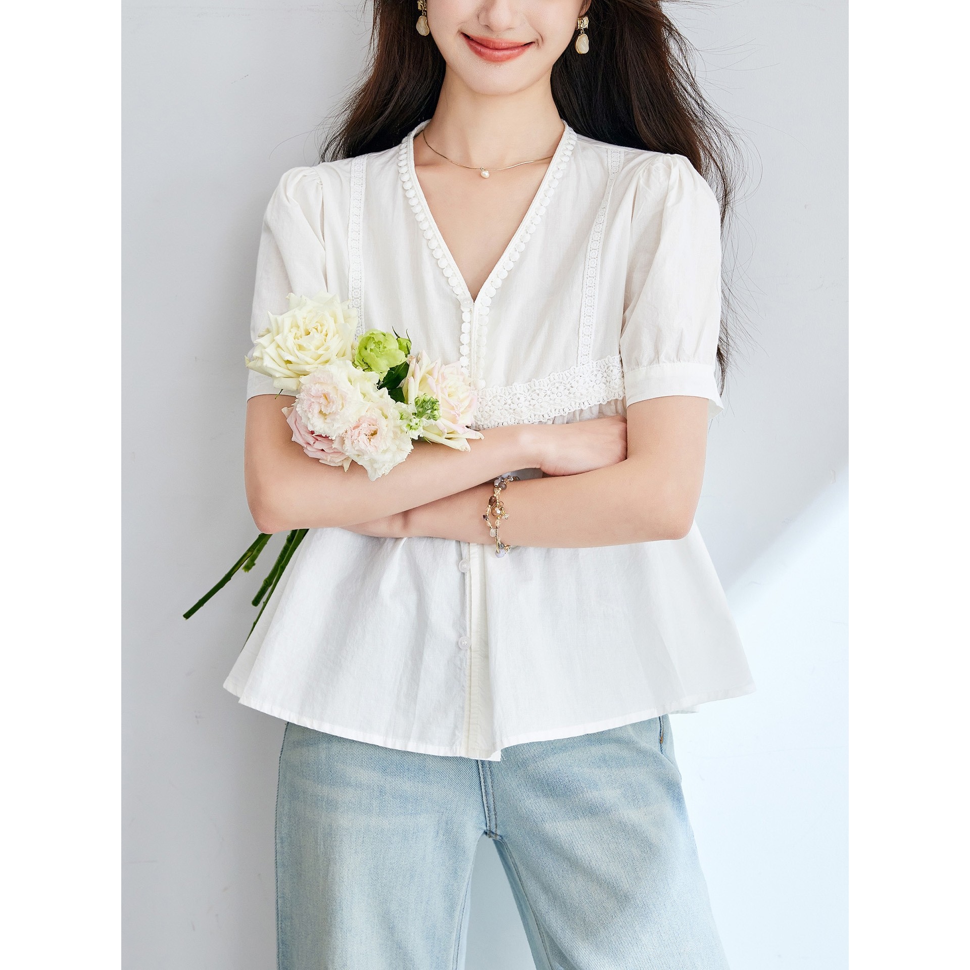 香港潮牌棉茧 法式V领领泡泡袖短袖衬衫女夏温柔风甜美娃娃衫别致,孕妇装/孕产妇用品/营养,衬衫/雪纺衫,淘宝优惠券,粉丝福利购,淘宝优惠卷