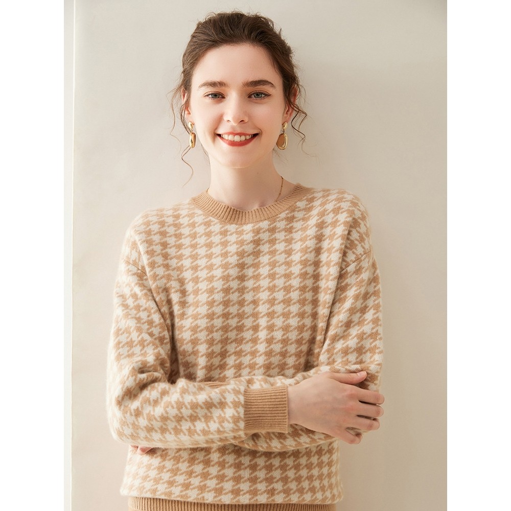 香港潮牌加厚圆领羊绒衫女2025秋冬宽松毛衣千鸟格套头内搭长袖打,女装/女士精品,羊绒衫,淘宝优惠券,粉丝福利购,淘宝优惠卷