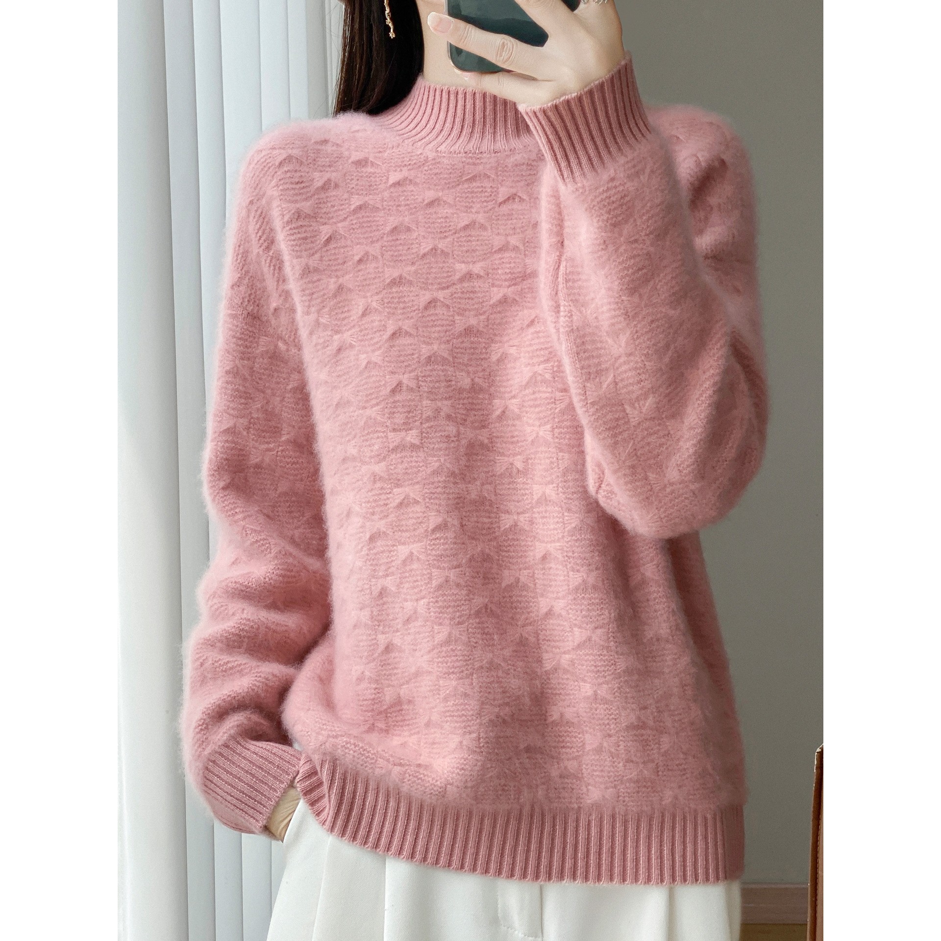 香港潮牌秋冬新款纯羊毛打底衫女半高领软糯加厚宽松显瘦内搭针织,女装/女士精品,羊绒衫,淘宝优惠券,粉丝福利购,淘宝优惠卷