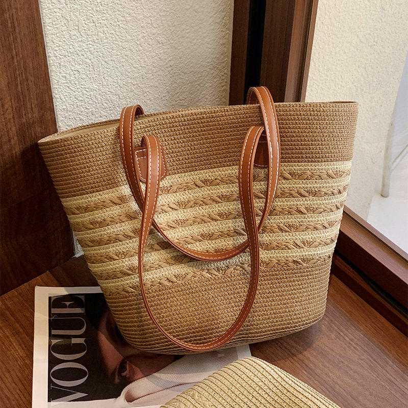 编织草编包包女款2025新款大容量百搭通勤单肩包时尚沙滩包托特包