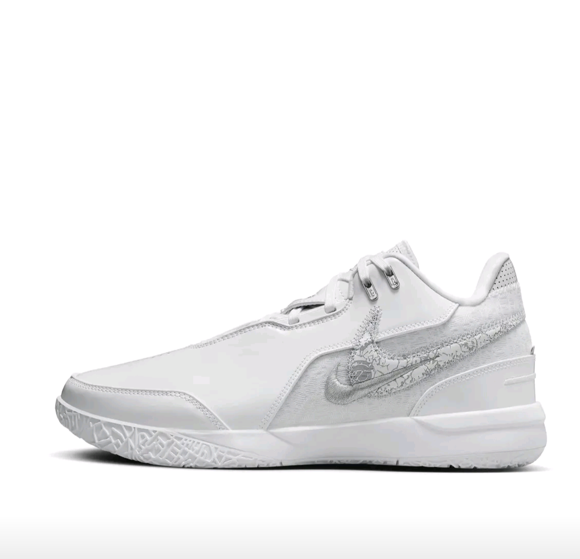 Nike Zoom LeBron NXXT  舒适缓震防滑 篮球鞋